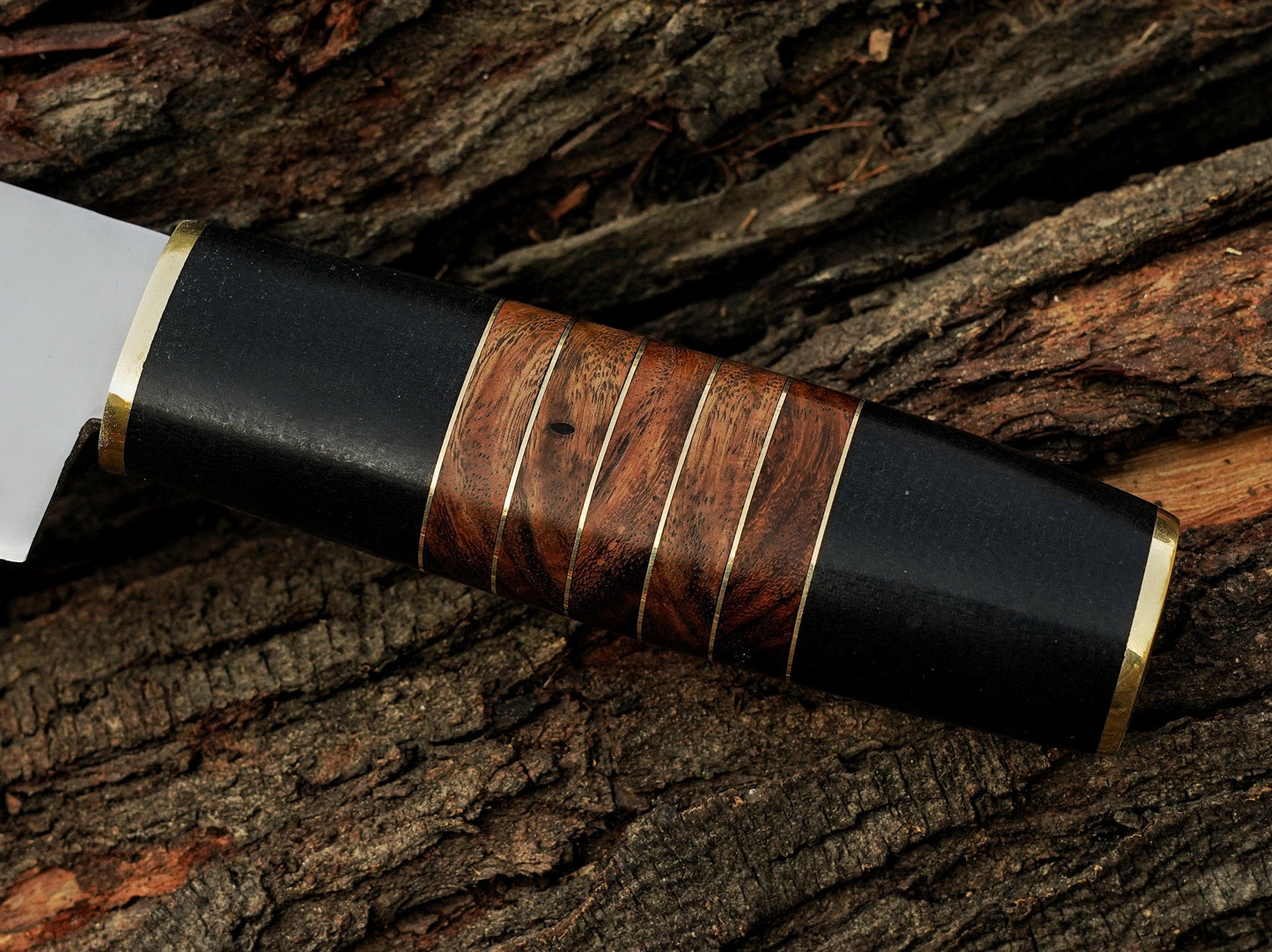 Handmade D2 Steel Chef Knife Resin & Rose Wood Handle with Brass Bolster - Damascus Kings
