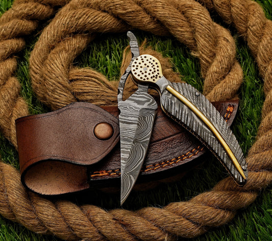 Custom Handmade Damascus Leaf Pocket Knife Damascus Folding Knife Damascus steel Handle - Engraved Brass Bolster Exquisite Artistry - Damascus Kings