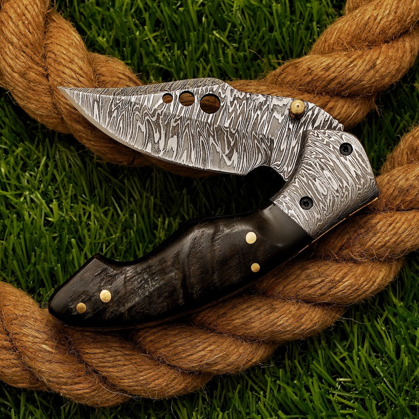 Damascus Steel Folding Pocket Knife – Stag Horn Bone Handle, Damascus Bolster Brass Pin on handle with Leather Sheath