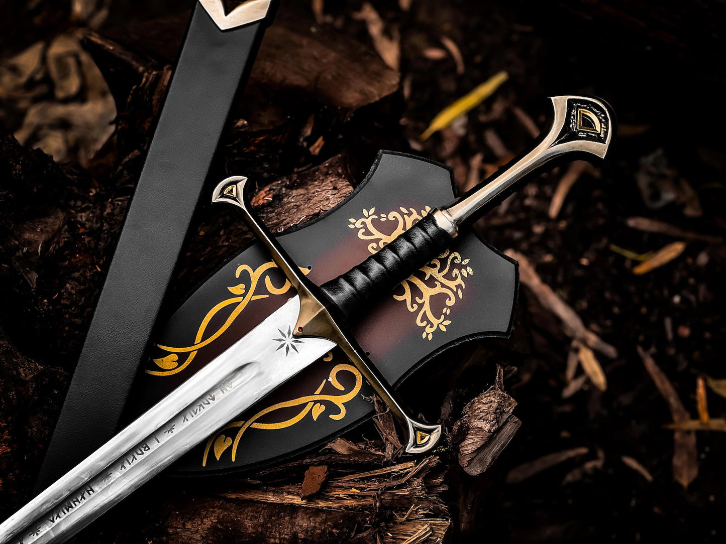 Decorative King Elessar Sword Replica, Fantasy Ranger Sword Prop, Decorative Collectible Blade for Display & Cosplay | Birthday Gift for Him